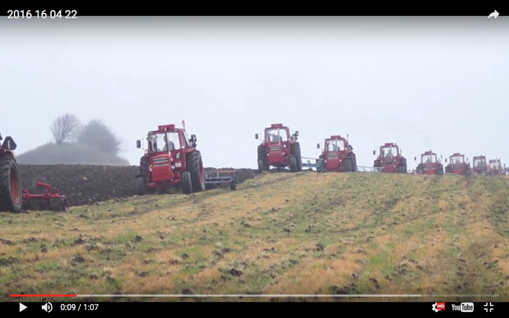 Volvotraktorer i plöjparty